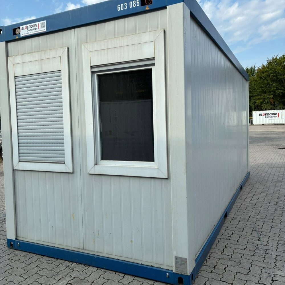 6030853
