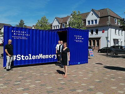 StolenMemory Kampagne ab jetzt auch als Wanderausstellung im Container